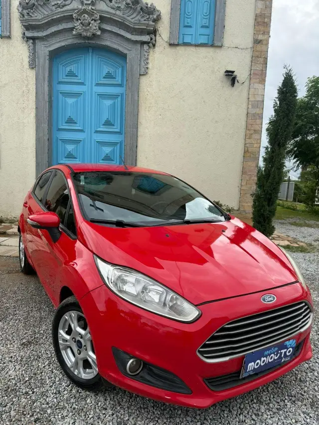 Carro Ford Fiesta Hatch 2014 1.6 (Aut.)