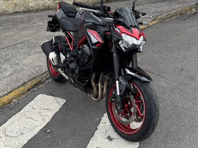 Moto Kawasaki Z 900 2025 Z 900