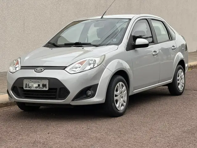 Carro Ford Fiesta Sedan 2011 1.6 (Flex)