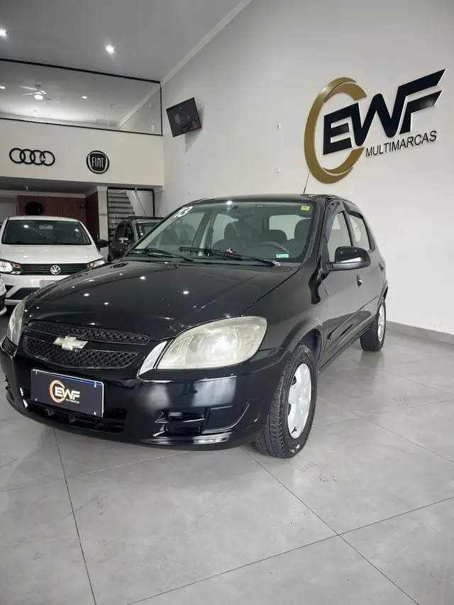 Carro Chevrolet Celta 2013 LT 1.0 (Flex)