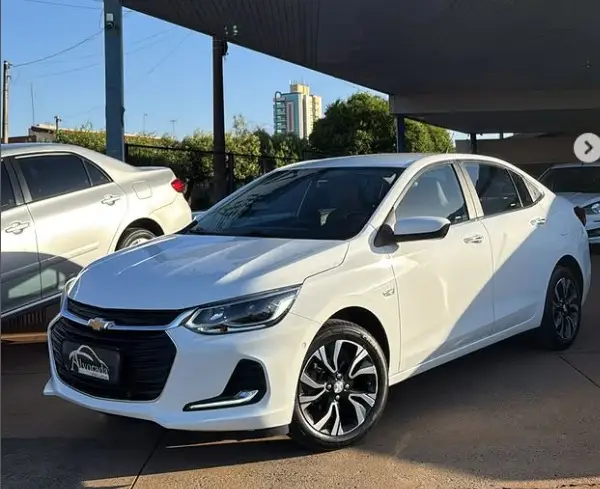 Carro Chevrolet Onix Plus 2023 1.0 Turbo (Aut.)