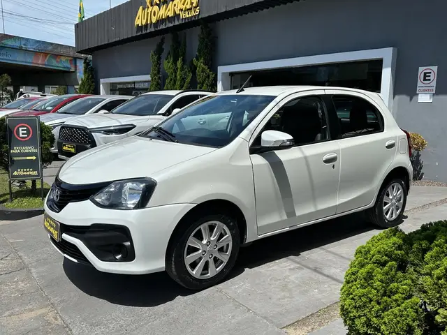 Carro Toyota Etios 2019 X Plus 1.5 (Aut) (Flex)