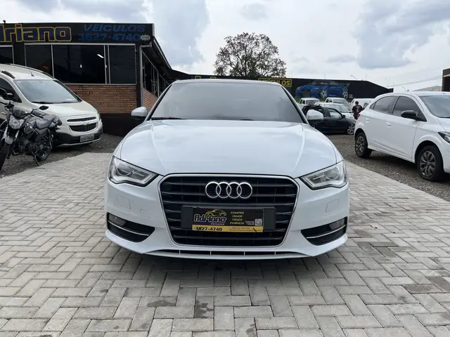 Carro Audi A3 Sportback 2013 A3 1.8 TFSI Sportback Ambition S Tronic