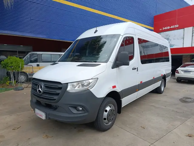 Carro Mercedes-Benz Sprinter 2025 VAN E.L.P.T.A. 21L Die. (E6)