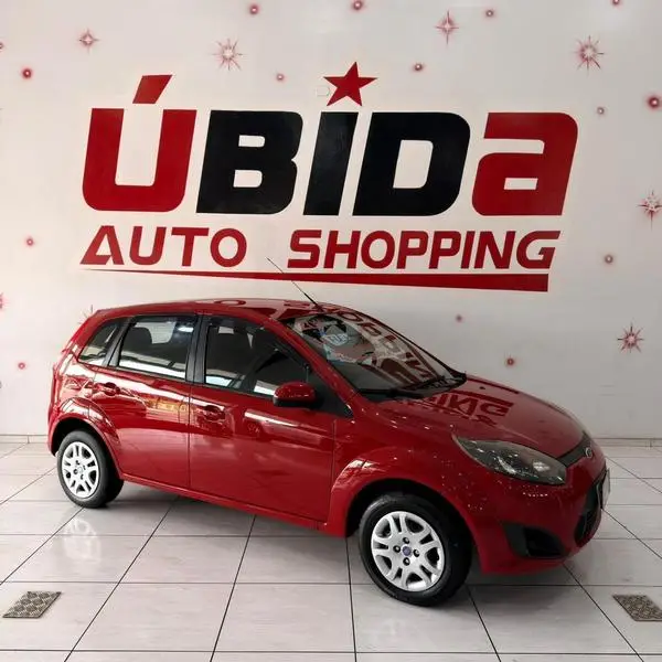 Carro Ford Fiesta Hatch 2011 1.0 (Flex)