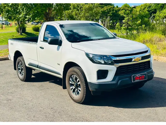 Carro Chevrolet S10 Cabine Dupla 2022 S10 2.8 CTDI LS 4WD (Cabine Dupla)