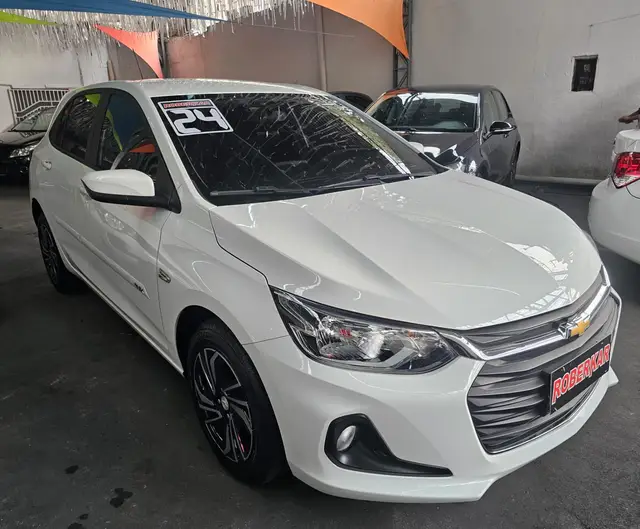 Carro Chevrolet Onix 2024 LT 1.0 Turbo