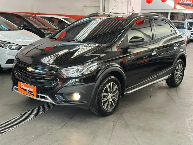 Carro Chevrolet Onix 2018 1.4 Activ SPE/4 (Aut)