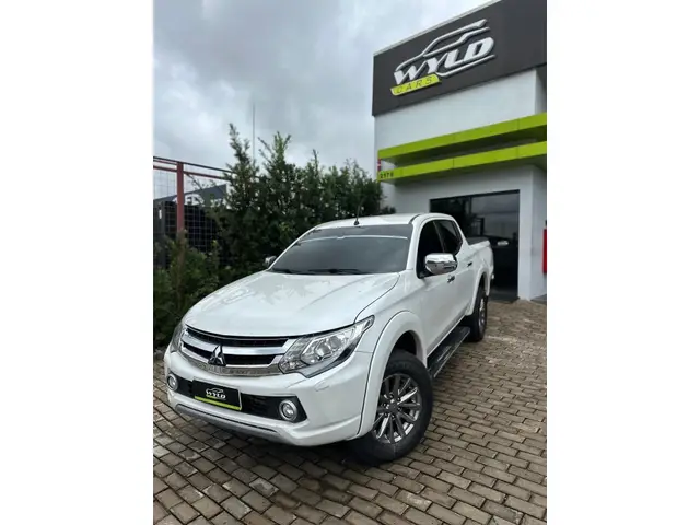 Carro Mitsubishi L200 Triton Sport 2019 Sport 2.4 DID-H HPE-S Top 4WD (Aut)