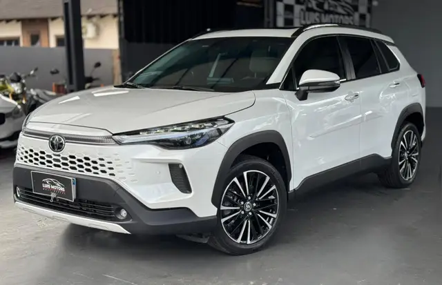 Carro Toyota Corolla Cross 2025 XRX 2.0 16V Flex Aut.