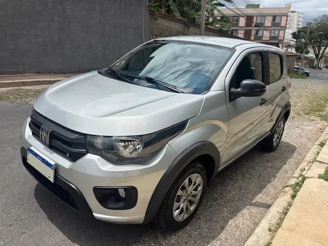 Carro Fiat Mobi 2025 Like 1.0
