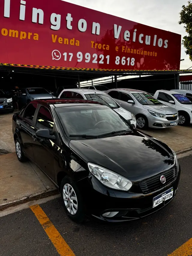 Carro Fiat Grand Siena 2019 ev Attractive 1.0 (Flex)