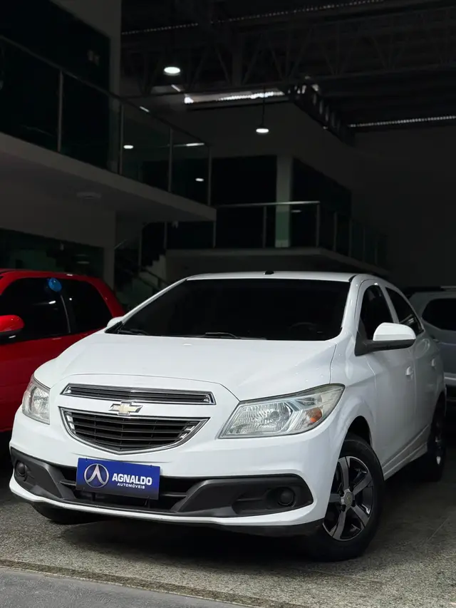 Carro Chevrolet Onix 2014 1.0 LT SPE/4