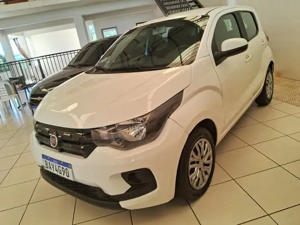 Carro Fiat Mobi 2017 FireFly Drive 1.0 (Flex)