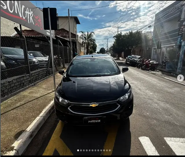 Carro Chevrolet Onix 2018 1.0 LT SPE/4