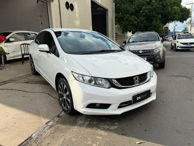 Carro Honda Civic 2016 LXR 2.0 i-VTEC (Aut) (Flex)