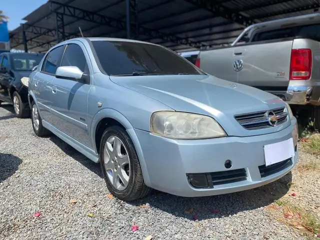 Carro Chevrolet Astra Hatch 2008 Advantage 2.0 (Flex)