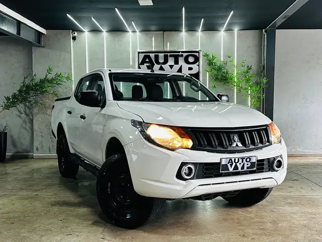 Carro Mitsubishi L200 Triton Sport 2020 Sport 2.4 DID-H GLX 4WD