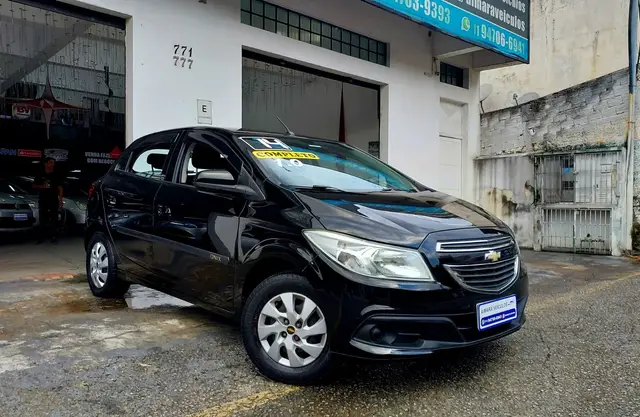 Carro Chevrolet Onix 2014 1.0 LT SPE/4