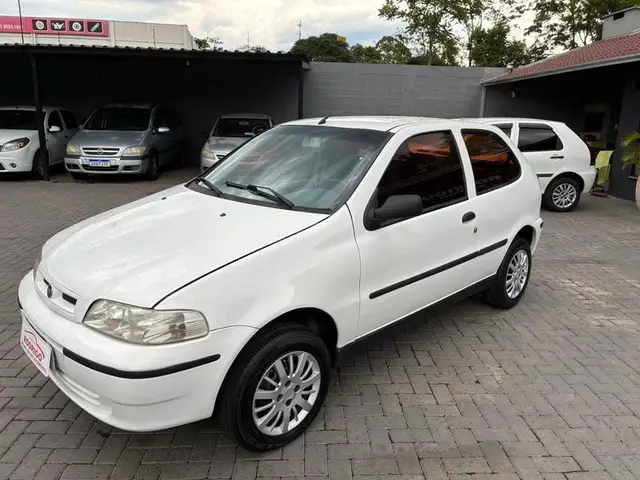 Carro Fiat Palio 2004 ELX 1.0 8V (versão III)
