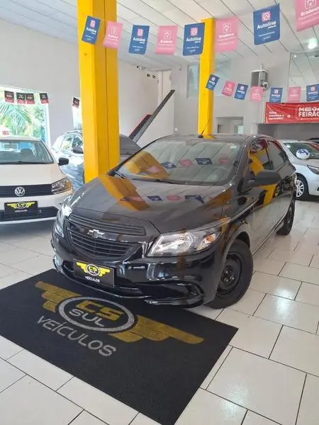 Carro Chevrolet Onix 2019 1.0 Joy SPE/4