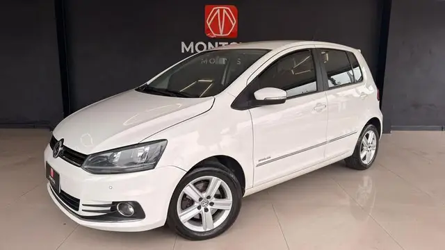 Carro Volkswagen Fox 2016 1.6 16v MSI Highline (Flex)