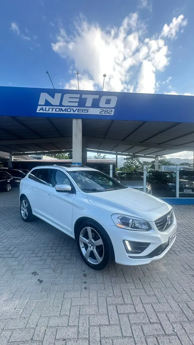 Carro Volvo XC60 2015 2.0 T5 Drive-E R-Design