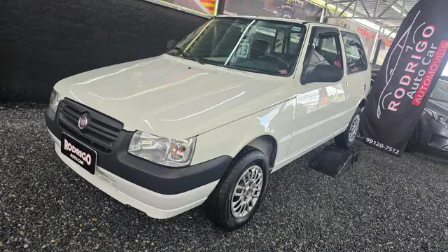 Carro Fiat Uno 2013 Economy 1.4 8V (Flex) 2P