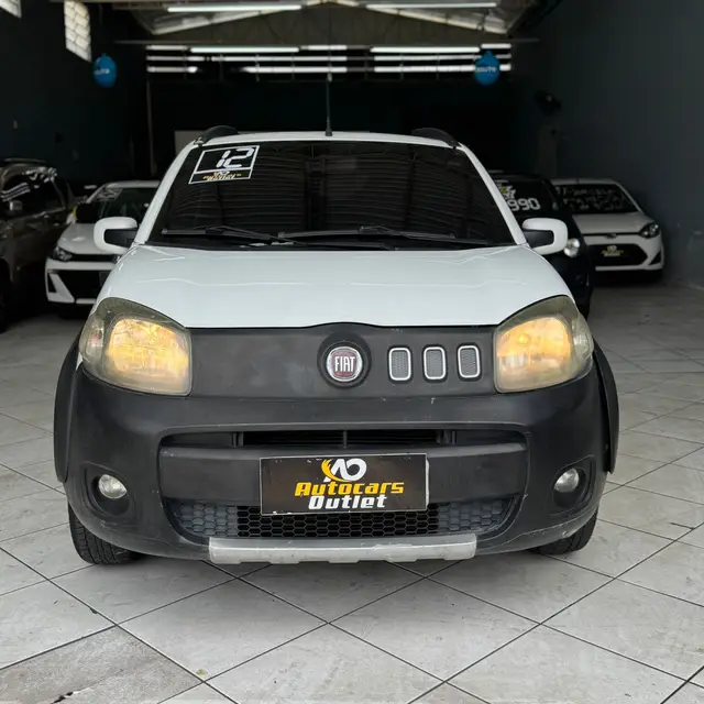 Carro Fiat Uno 2012 Way 1.4 8V (Flex) 4p
