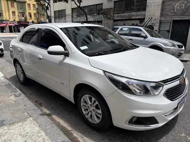 Carro Chevrolet Cobalt 2018 LTZ 1.4 8V (Flex)
