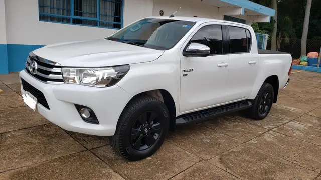 Carro Toyota Hilux Cabine Dupla 2018 Hilux 2.7 SRV CD 4x2 (Flex) (Aut)