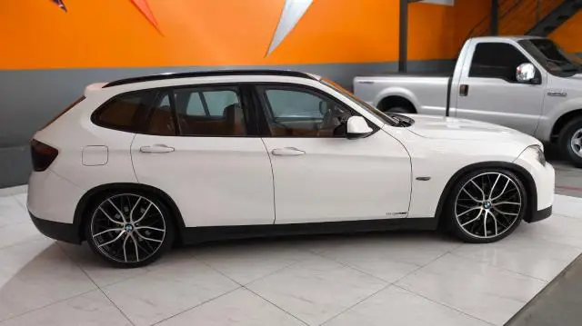 Carro BMW X1 2012 SDRIVE 20i 2.0/2.0 TB Acti.Flex (Aut.)