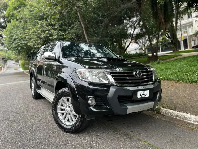 Carro Toyota Hilux Cabine Dupla 2013 Hilux 3.0 TDI 4x4 CD SRV Top (Aut)