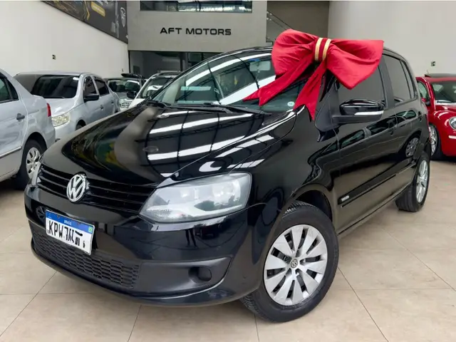 Carro Volkswagen Fox 2014 1.6 VHT (Flex)