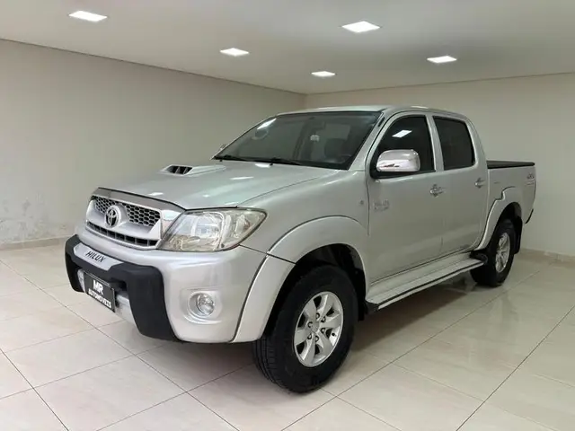 Carro Toyota Hilux Cabine Dupla 2010 Hilux SRV 4X4 3.0 (cab dupla) (aut)