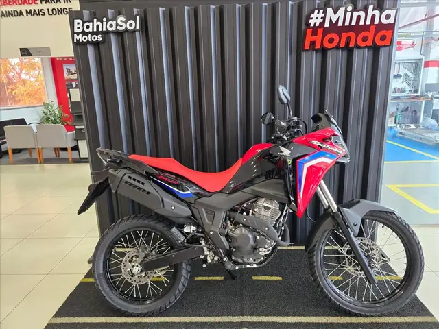 Moto Honda XRE Sahara 300 2026 Rally