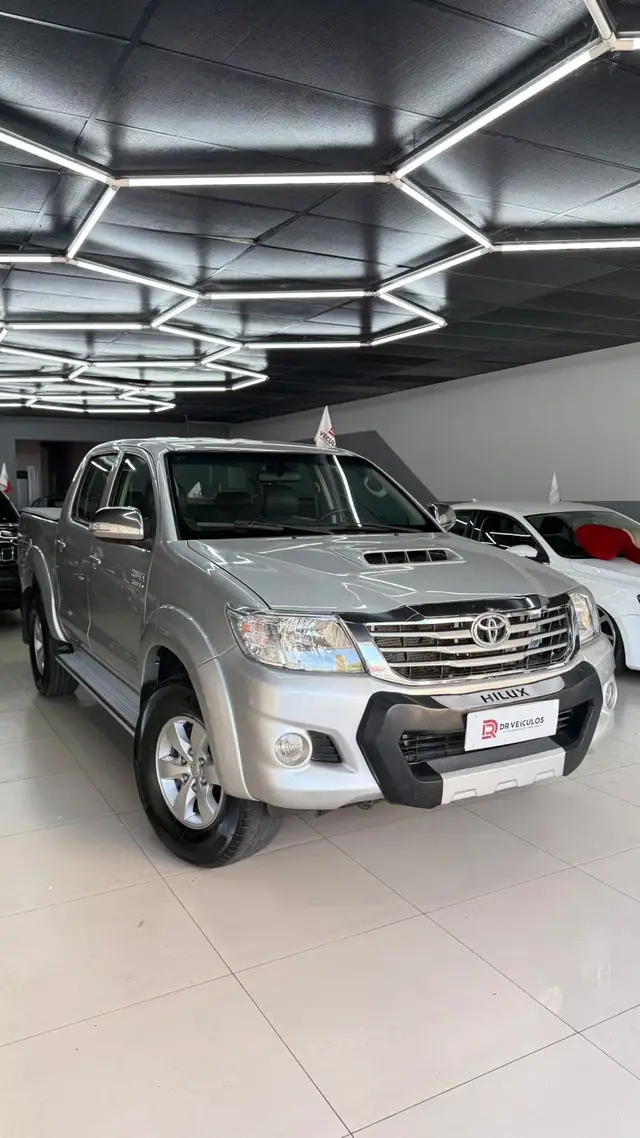 Carro Toyota Hilux Cabine Dupla 2013 Hilux 3.0 TDI 4x4 CD SRV (Aut)