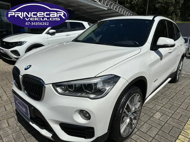 Carro BMW X1 2017 2.0 xDrive25i Sport ActiveFlex