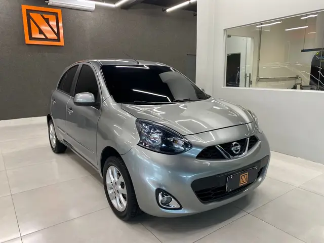 Carro Nissan March 2019 1.6 16V SV (Flex)