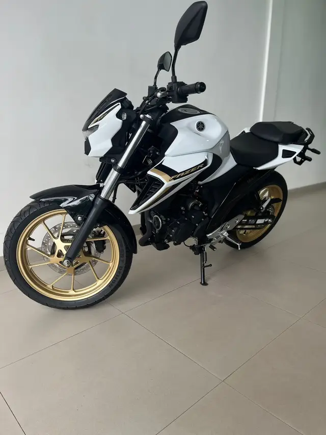Moto Yamaha Fazer FZ25 2025 Connected