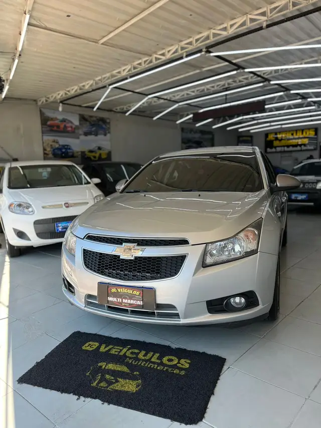 Carro Chevrolet Cruze 2013 LT 1.8 16V Ecotec (Flex)