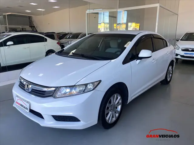 Carro Honda Civic 2015 LXS 1.8 i-VTEC (Flex)