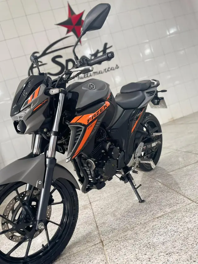 Moto Yamaha Fazer FZ25 2025 Connected