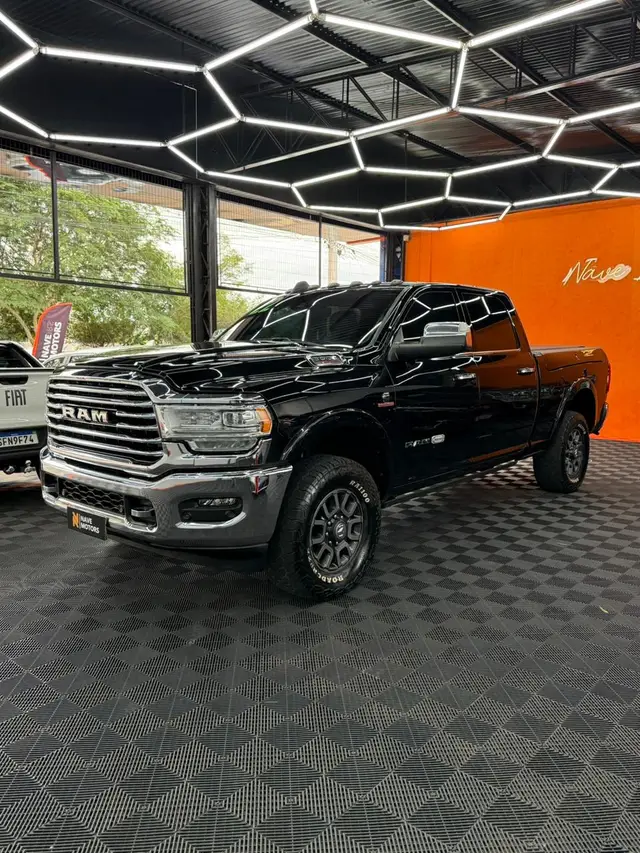 Carro Ram 3500 2022 Limited Longhorn 6.7