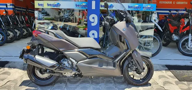 Moto Yamaha XMax 2026 300 Connected