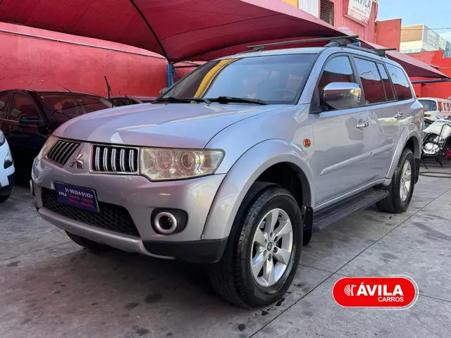 Carro Mitsubishi Pajero Dakar 2013 3.2 4WD (Aut)