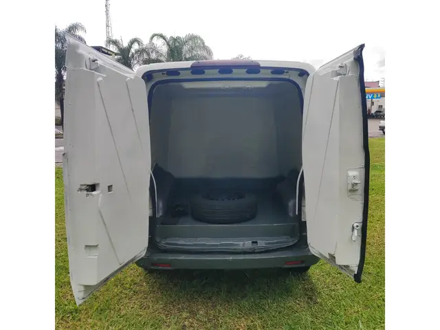 Carro Fiat Fiorino 2016 Furgão 1.4 Evo (Flex)