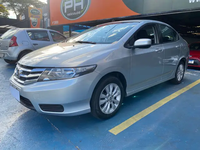 Carro Honda City 2013 LX 1.5 CVT (Flex)