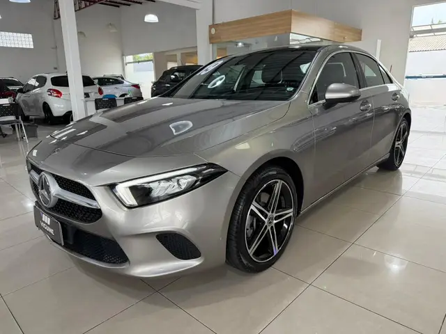 Carro Mercedes-Benz A 200 2019 Style 1.3 Turbo