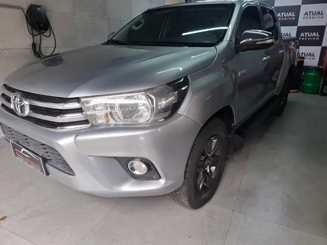 Carro Toyota Hilux Cabine Dupla 2018 Hilux 2.8 TDI SR CD 4x4 (Aut)